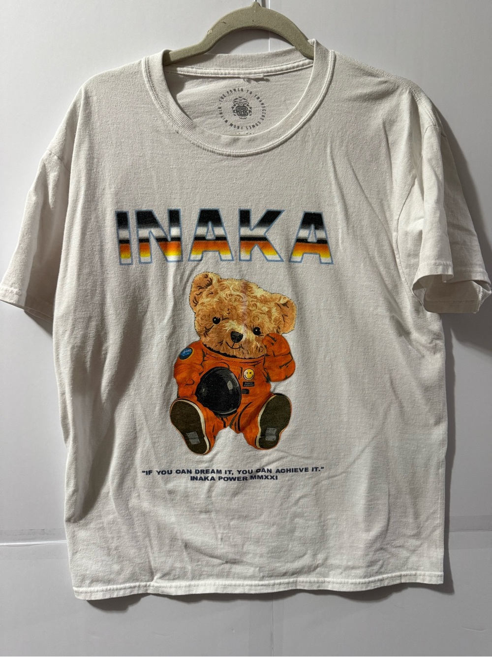 INAKA White T-Shirt with Teddy Graphic